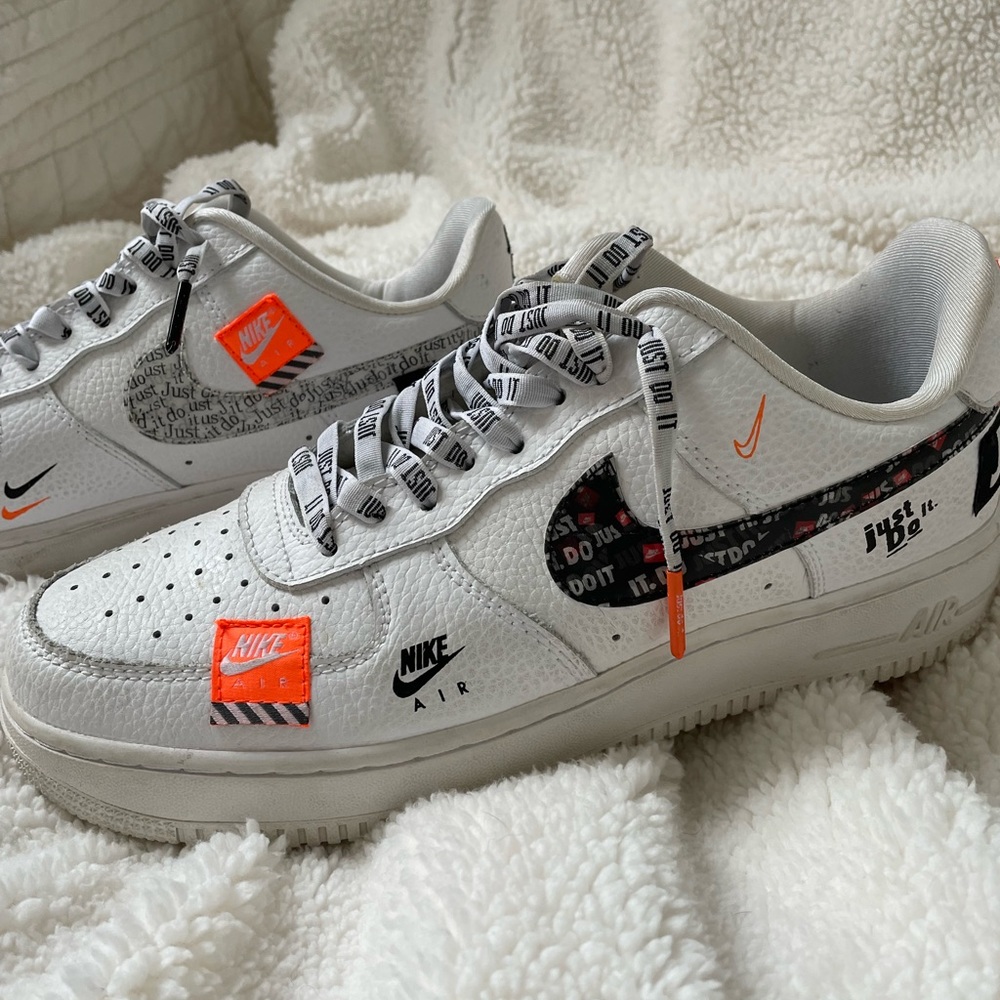 Men’s Air Force 1. Size 9.5.